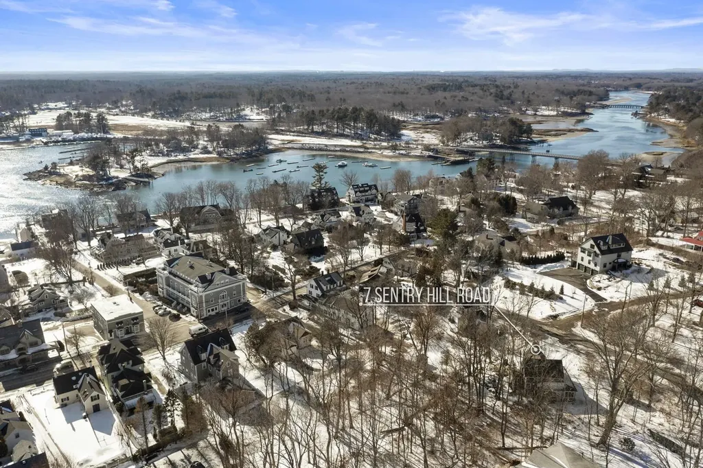 7 Sentry Hill Trail York ME 03909