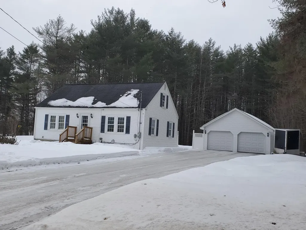 2528 North Bangor Road Bangor ME 04401
