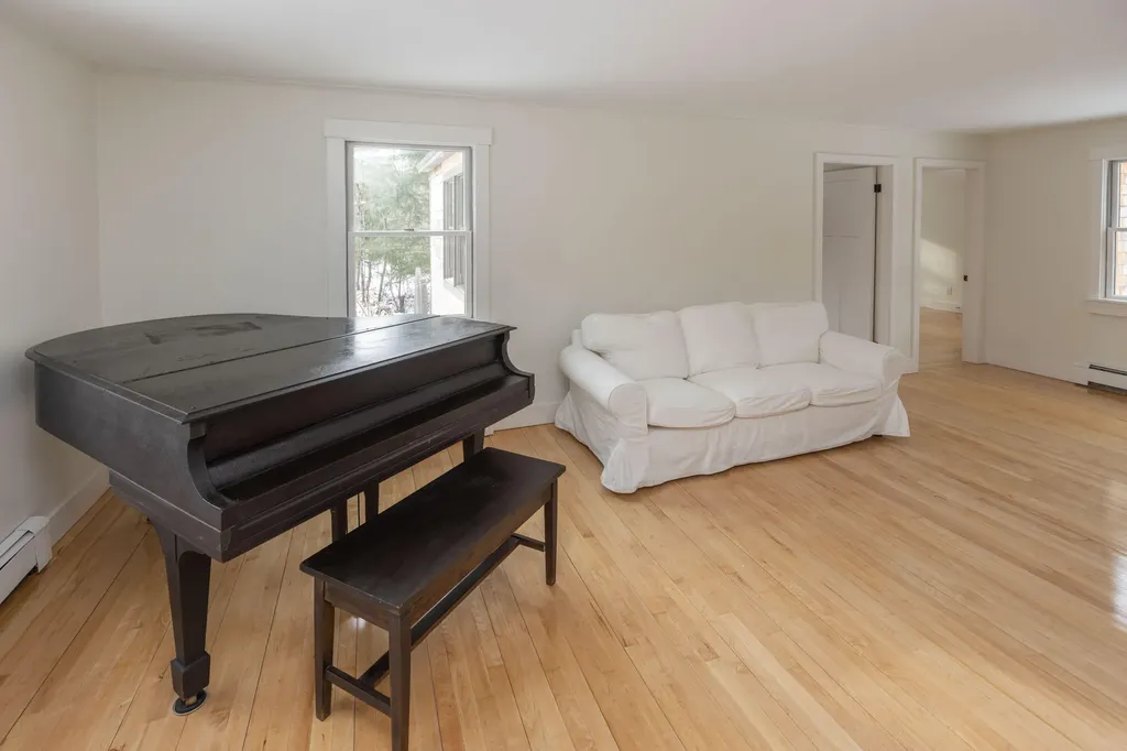 13 Pleasant Ridge Drive Camden ME 04843