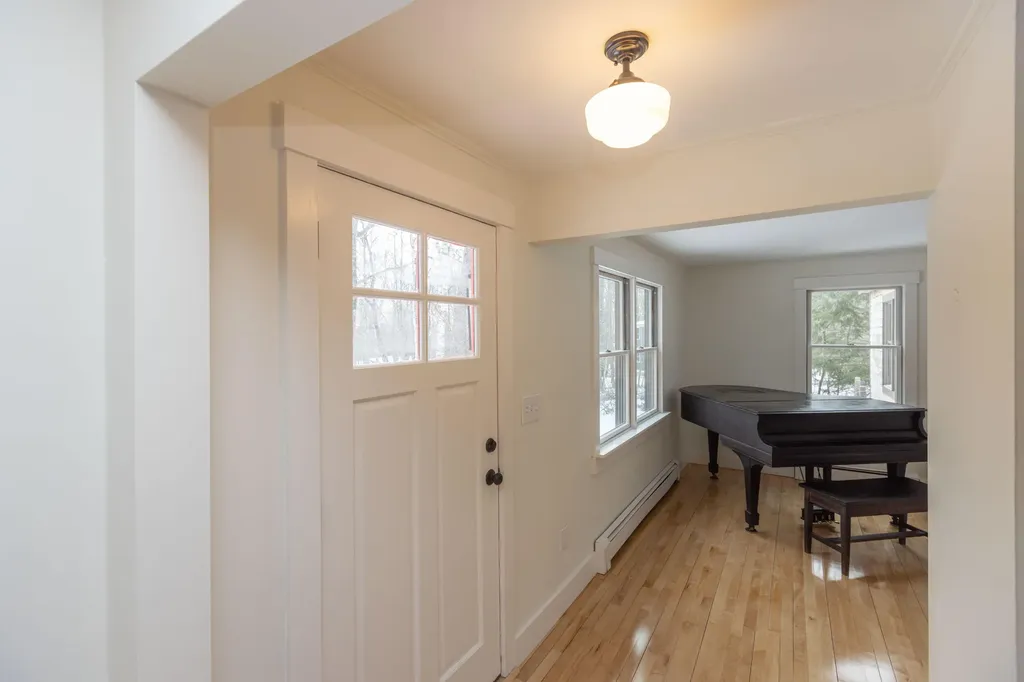 13 Pleasant Ridge Drive Camden ME 04843