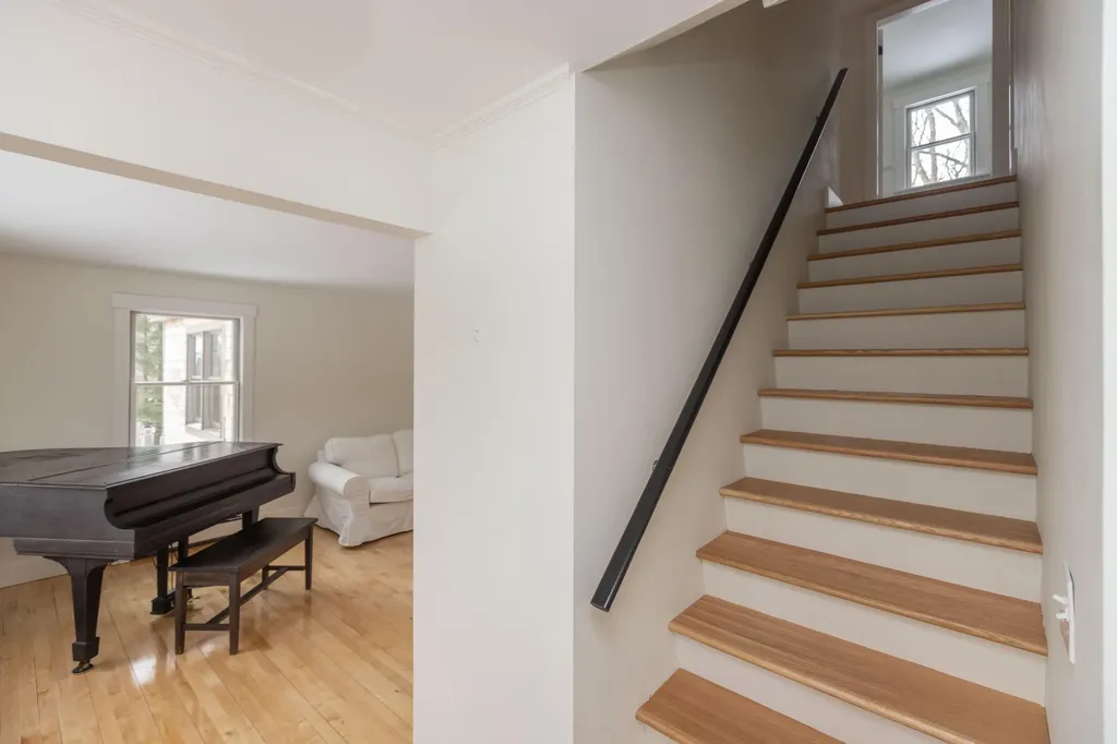 13 Pleasant Ridge Drive Camden ME 04843