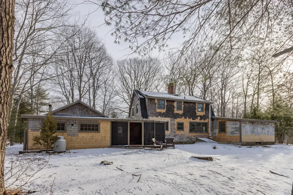 13 Pleasant Ridge Drive Camden ME 04843
