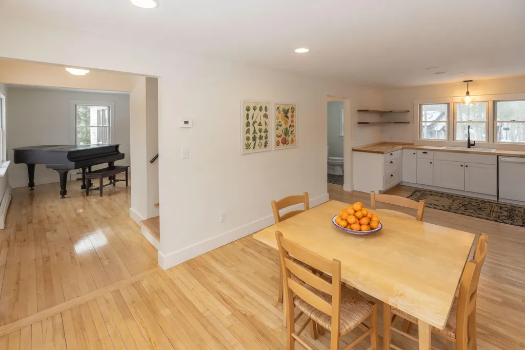 13 Pleasant Ridge Drive Camden ME 04843