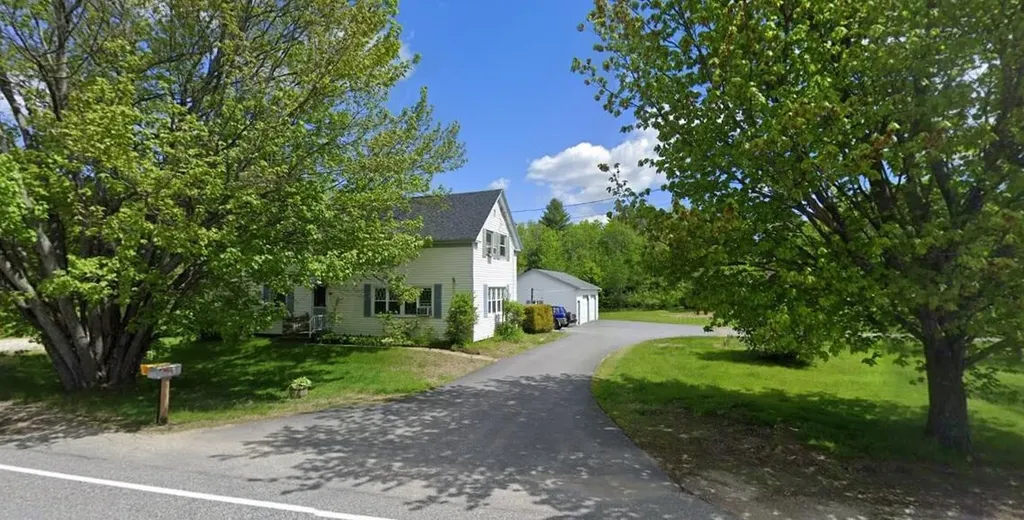 191 Poland Spring Road Auburn ME 04210