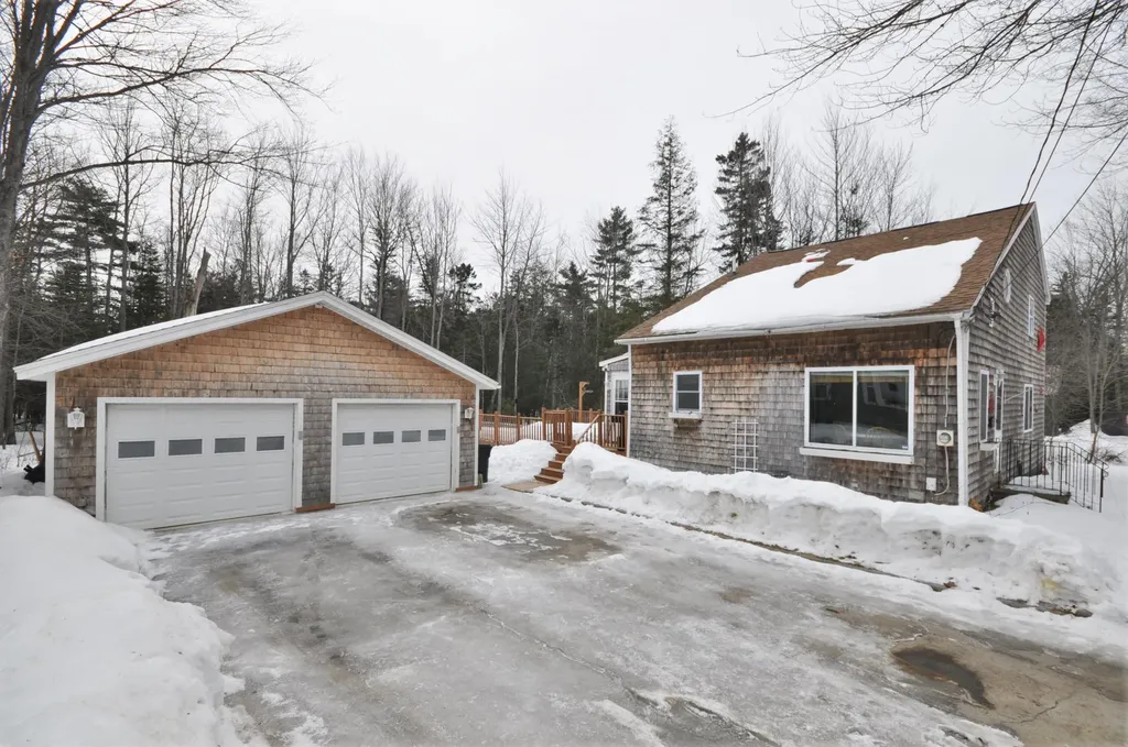 194 Lincoln Street Old Town ME 04468