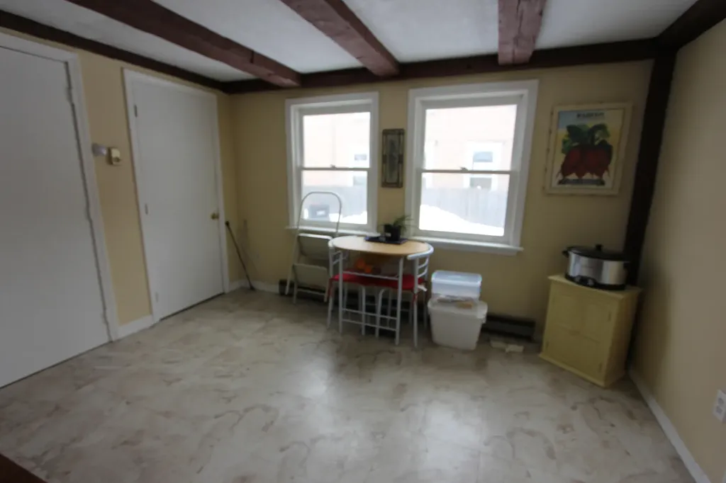 232 Turner Street Auburn ME 04210