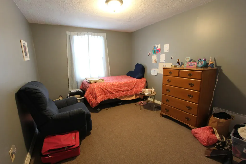 232 Turner Street Auburn ME 04210