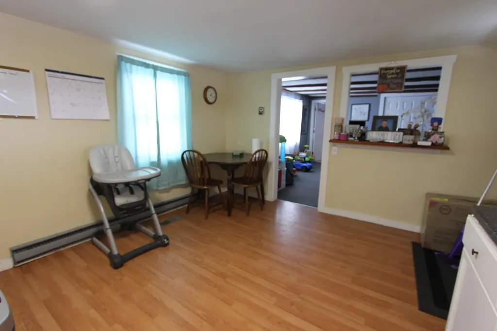 232 Turner Street Auburn ME 04210