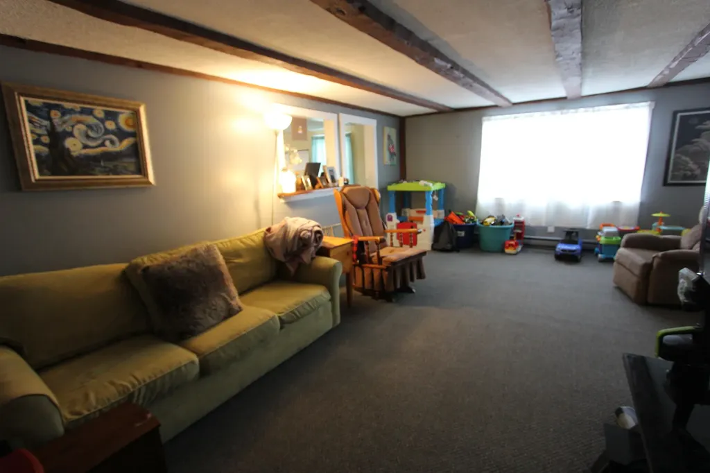 232 Turner Street Auburn ME 04210