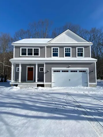 67 High Street Kennebunk ME 04043