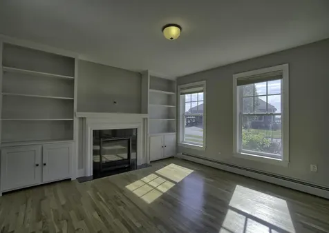 77 Wyman Way Cumberland ME 04021