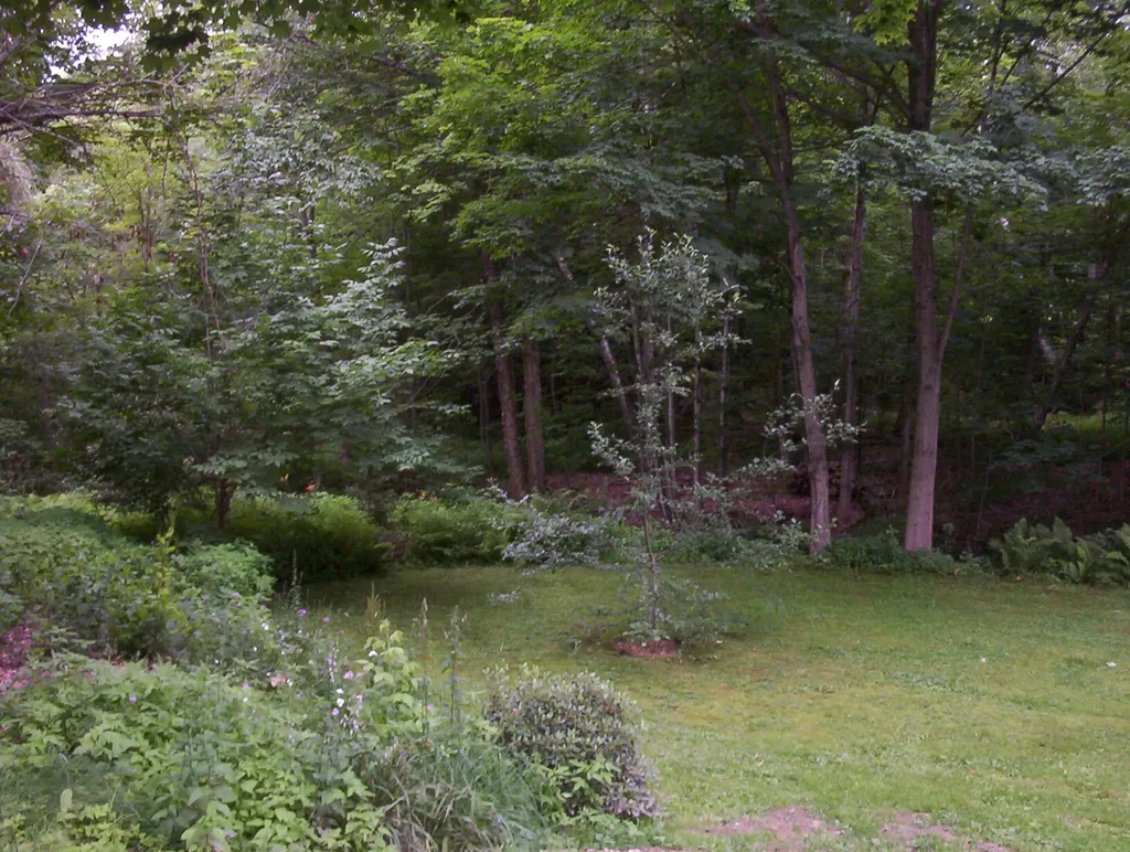 46 Maple Street Monmouth ME 04259
