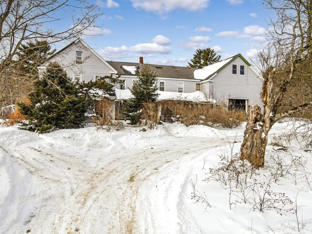 751 Coopers Mills Road Windsor ME 04363