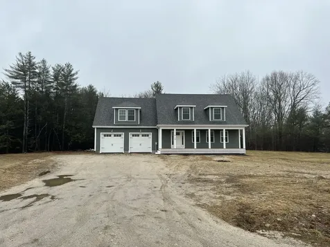 9 Maysens Way Windham ME 04062