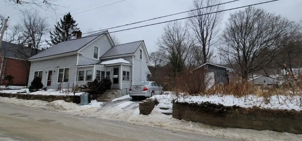27 Granite Street Mexico ME 04257