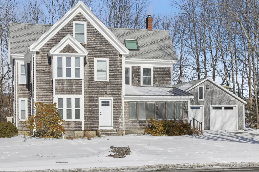 44 Waldo Avenue Rockland ME 04841