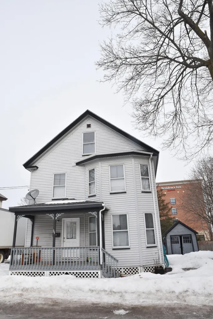35 March Street Bangor ME 04401