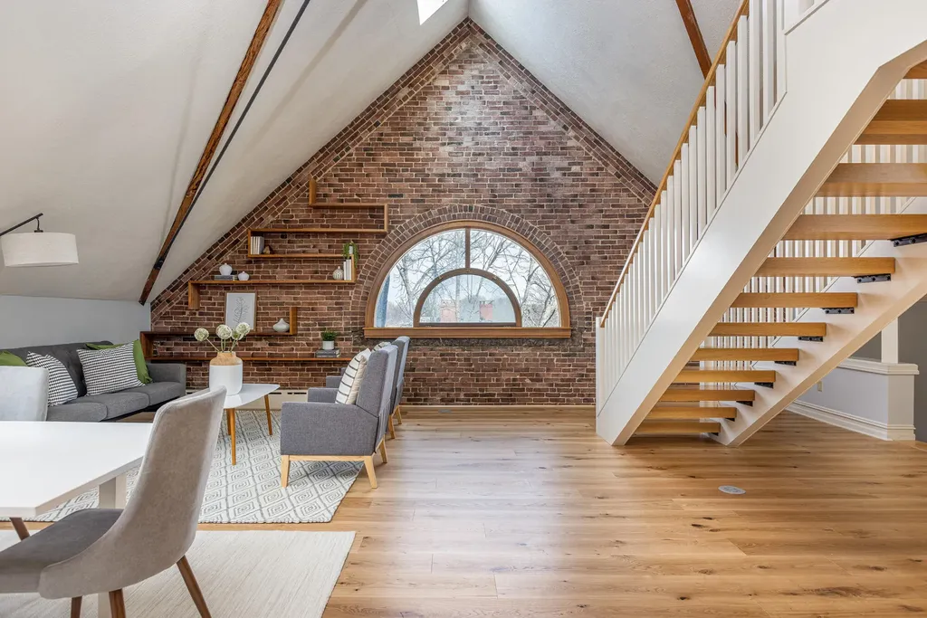 22 Carroll Street Portland ME 04102
