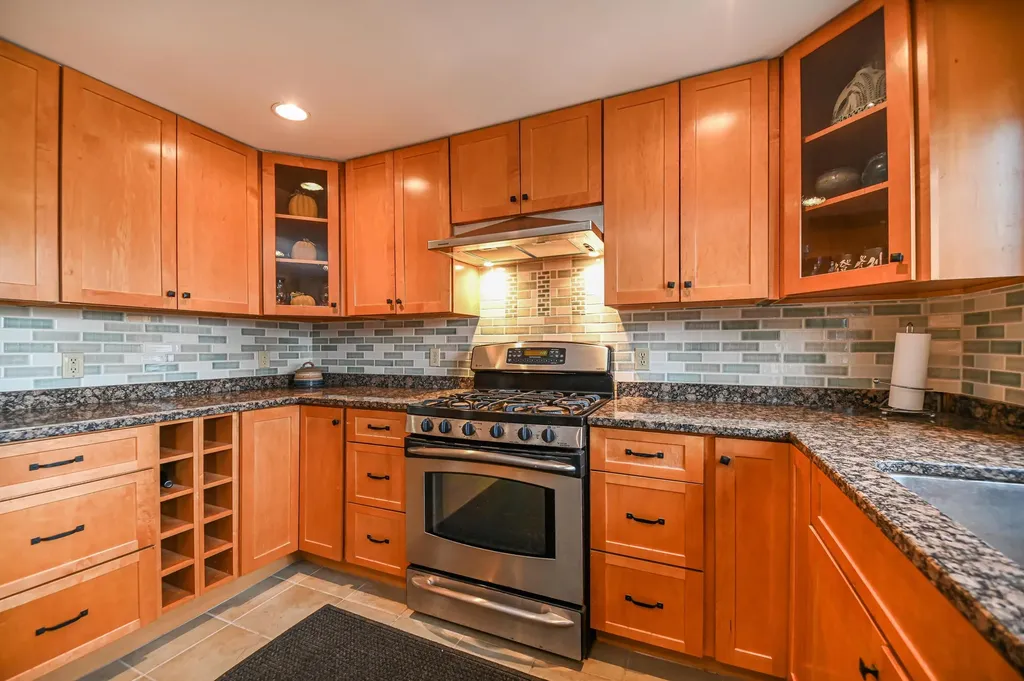 104 Frost Hill Road Portland ME 04103