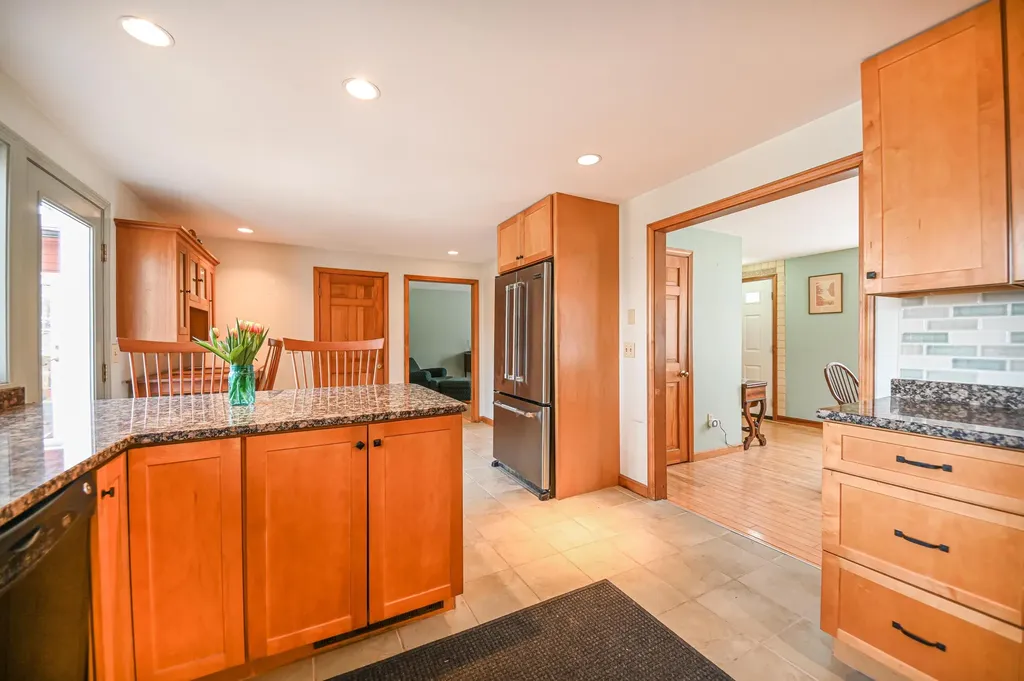 104 Frost Hill Road Portland ME 04103