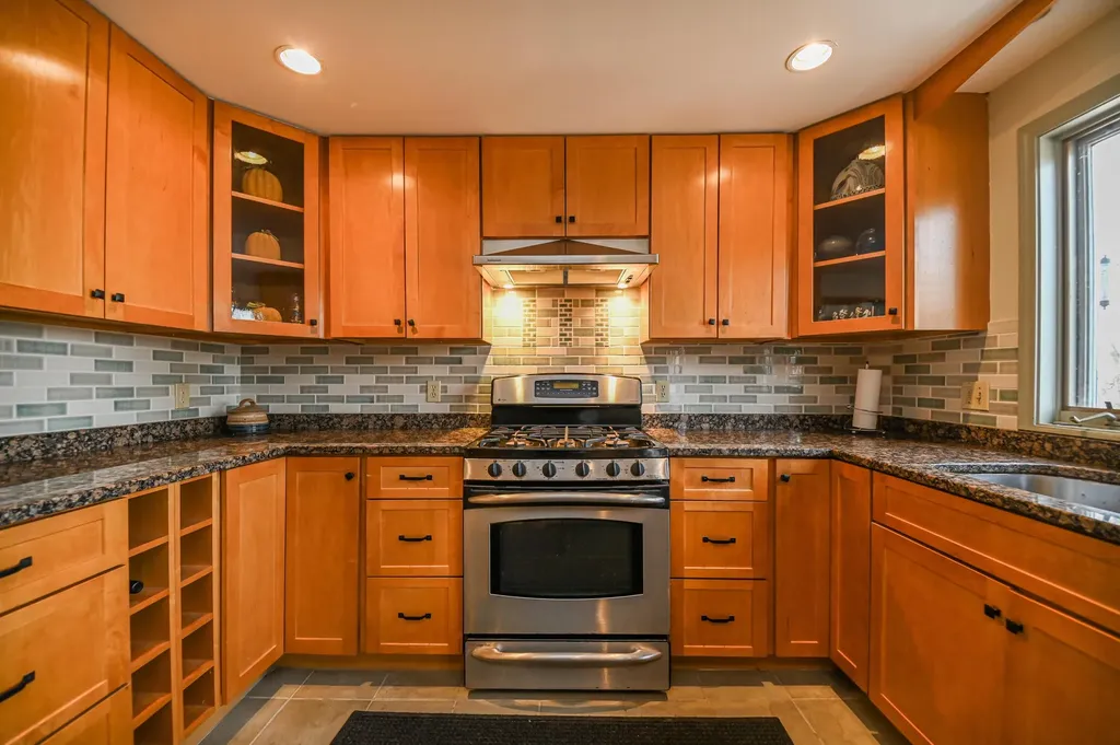 104 Frost Hill Road Portland ME 04103