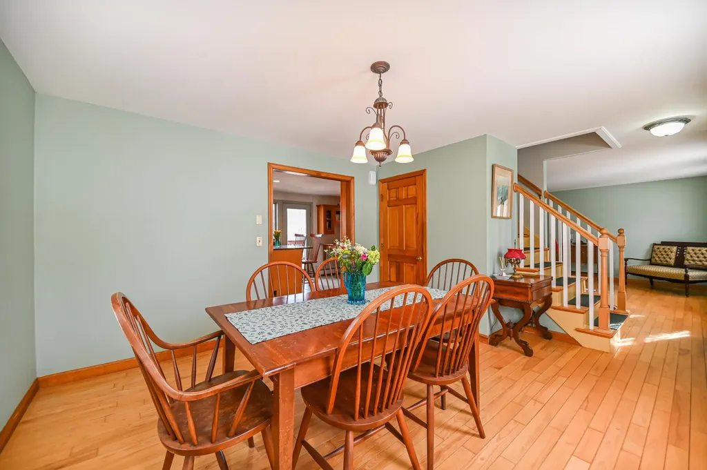 104 Frost Hill Road Portland ME 04103