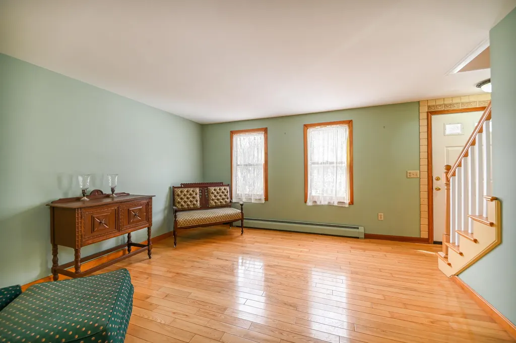 104 Frost Hill Road Portland ME 04103