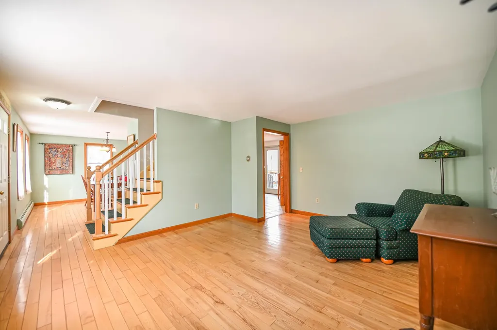 104 Frost Hill Road Portland ME 04103