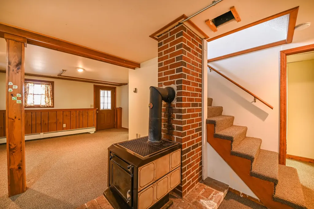 104 Frost Hill Road Portland ME 04103