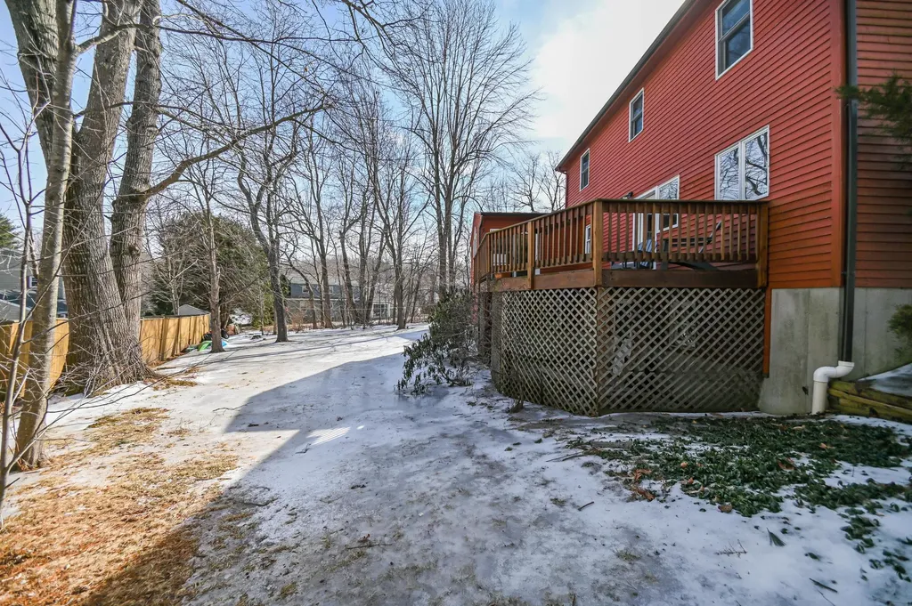 104 Frost Hill Road Portland ME 04103