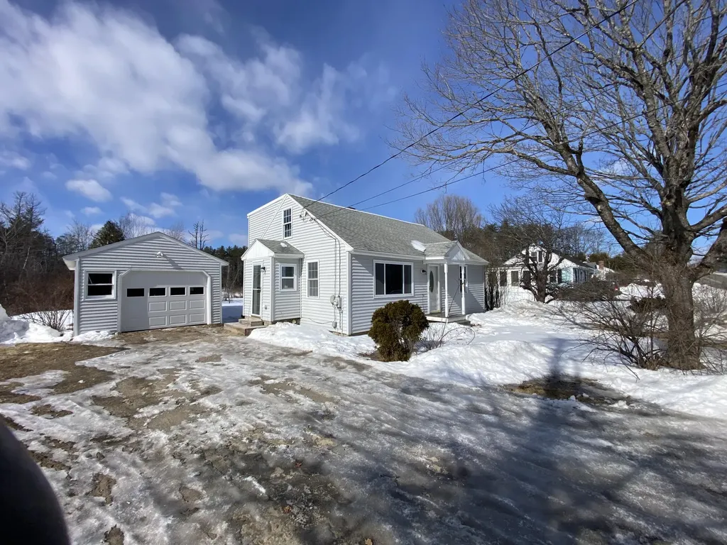 346 Spring Road Augusta ME 04330