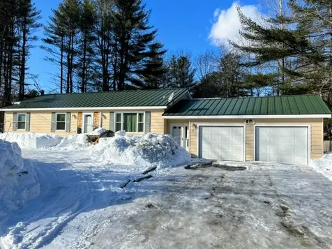22 Pine Street Milo ME 04463