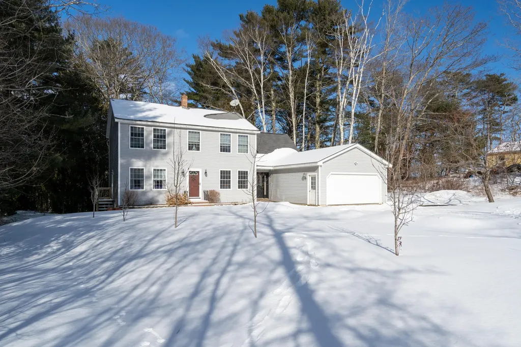 11 S Dyers Cove Road Harpswell ME 04079