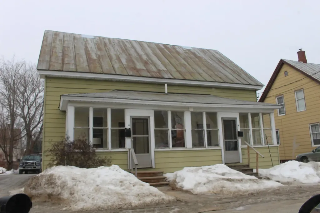 9 Lasalle Street Winslow ME 04901