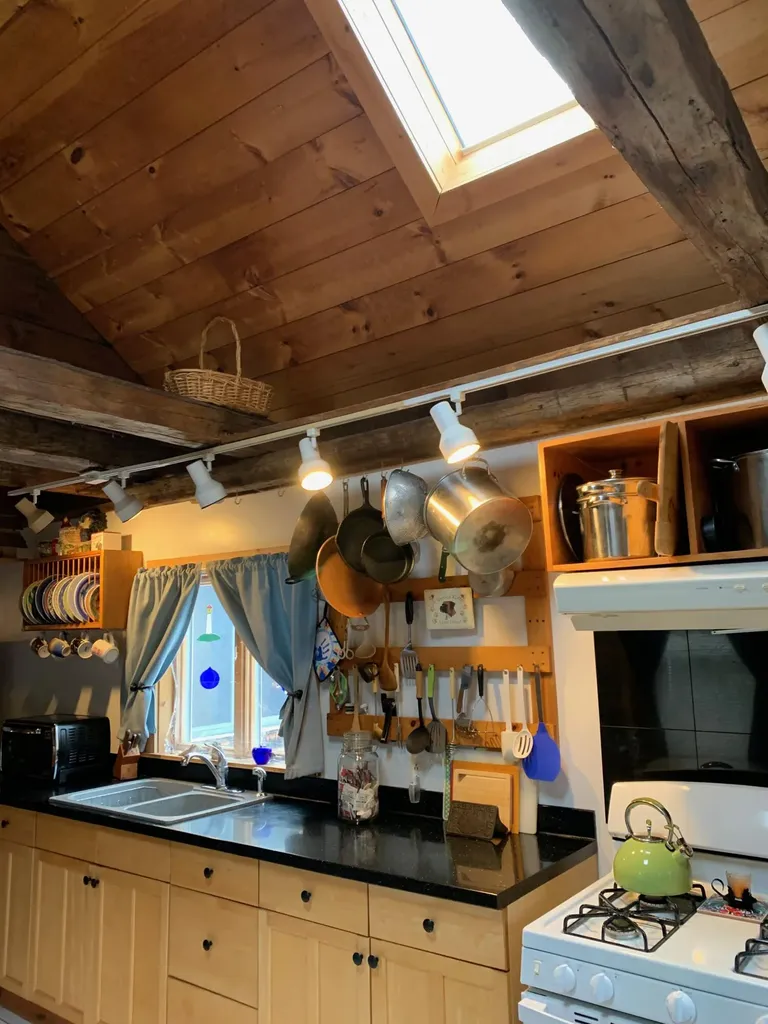 879 County Road Lubec ME 04652