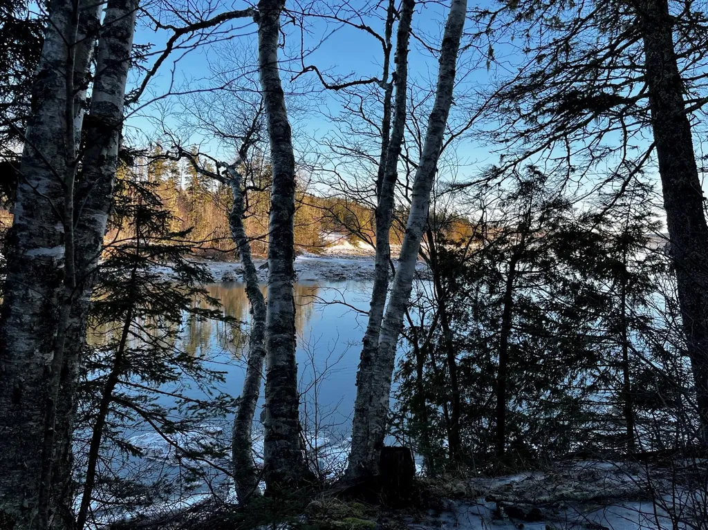 879 County Road Lubec ME 04652