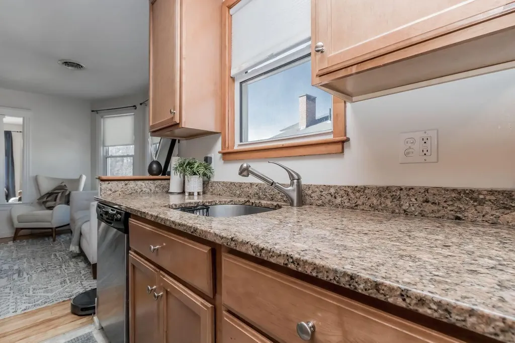 23-25 Deerfield Road Portland ME 04101