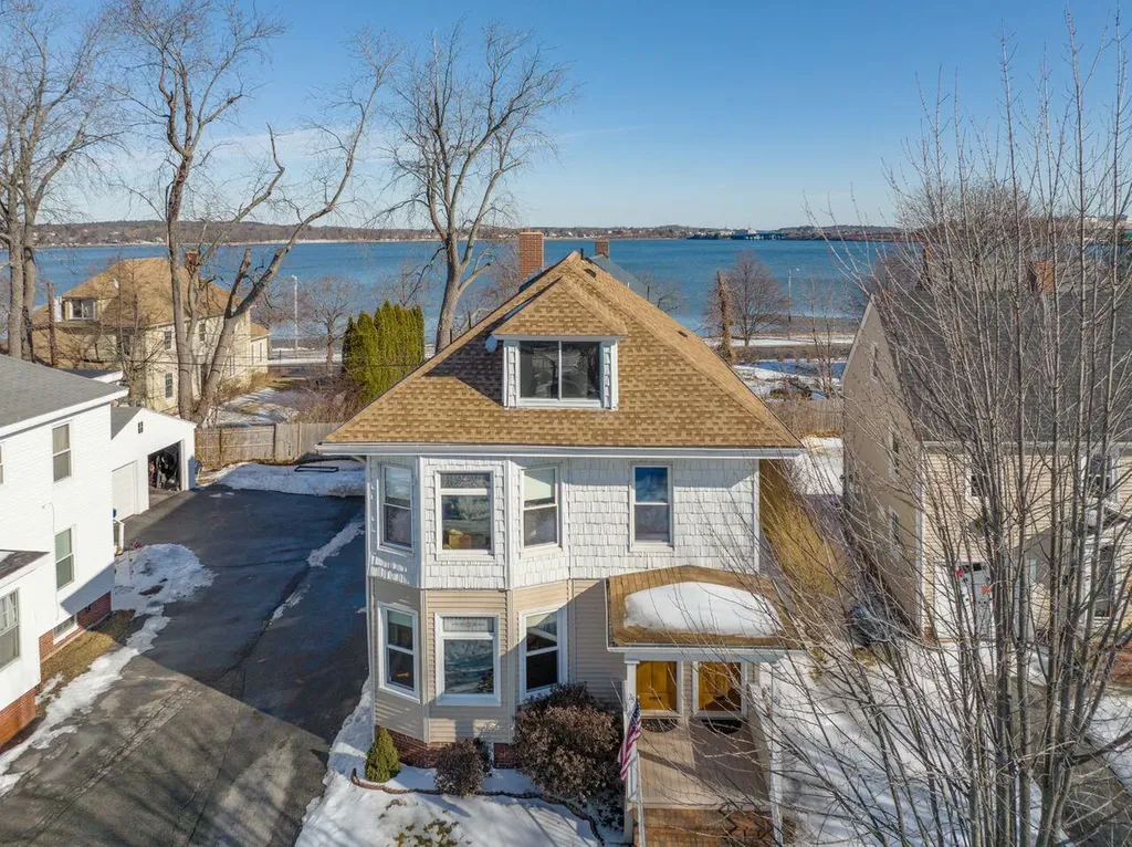 23-25 Deerfield Road Portland ME 04101