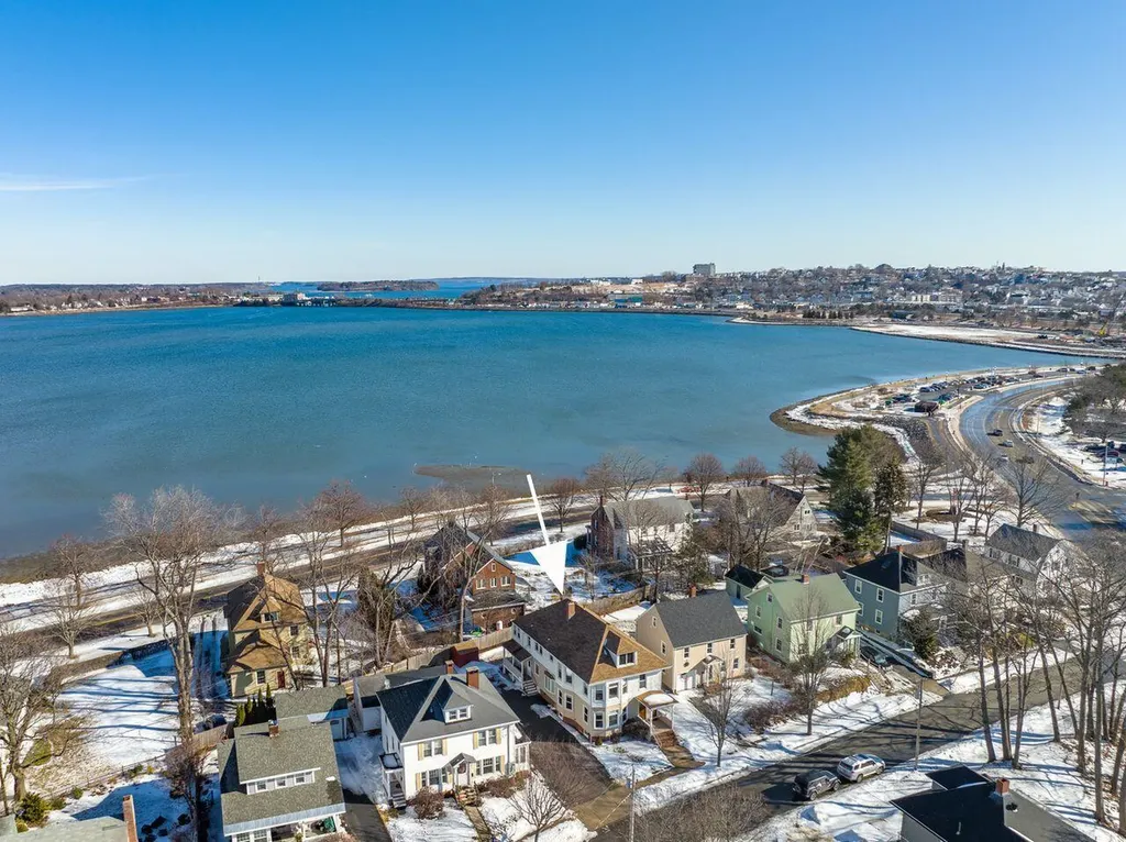 23-25 Deerfield Road Portland ME 04101