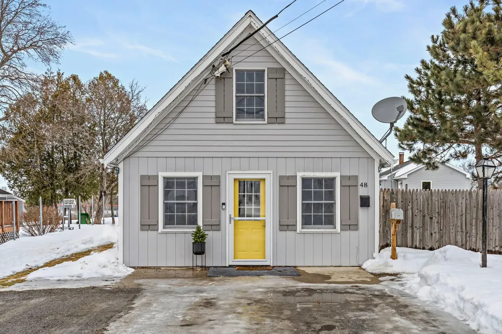 48 Pendleton Street Brewer ME 04412
