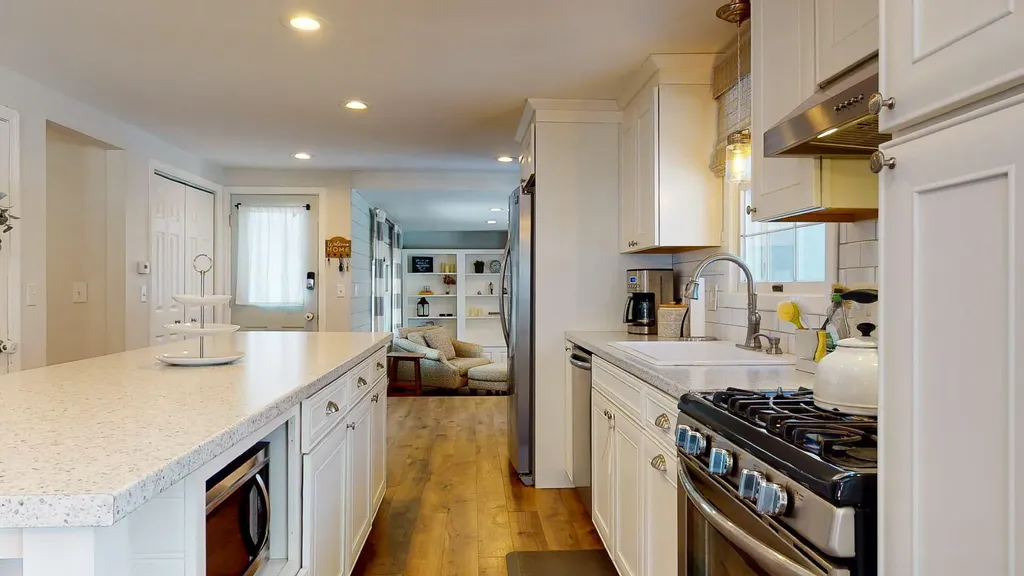 18 Meadowview Road Windham ME 04062