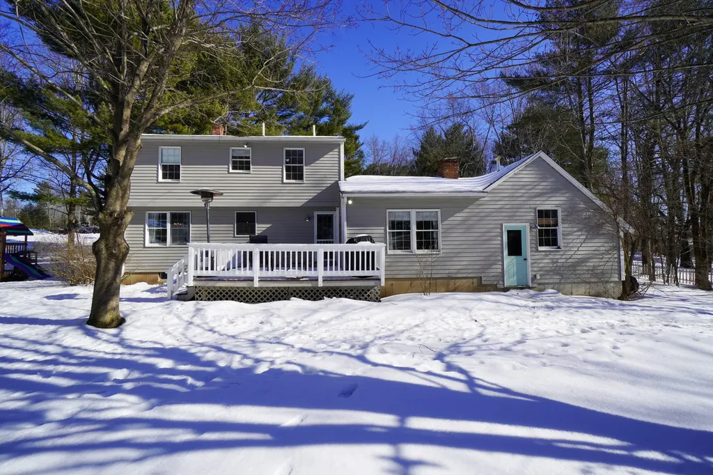 18 Meadowview Road Windham ME 04062