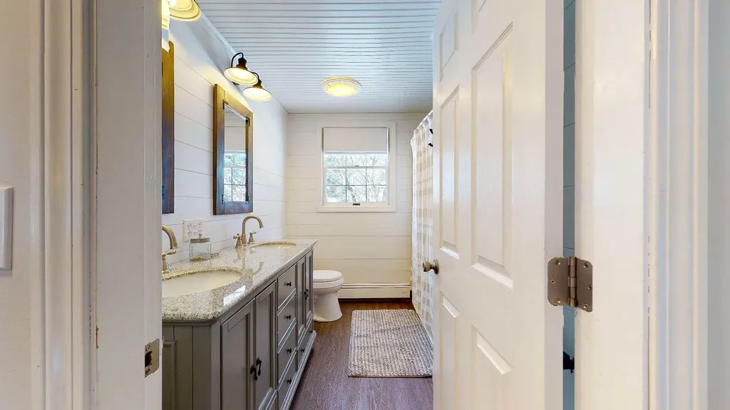 18 Meadowview Road Windham ME 04062