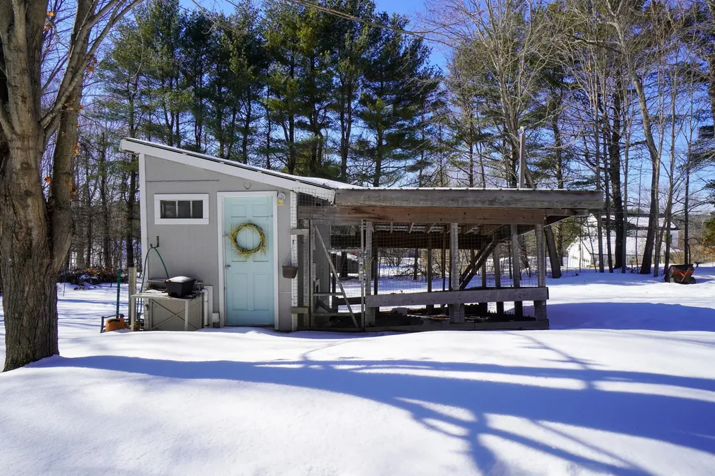 18 Meadowview Road Windham ME 04062