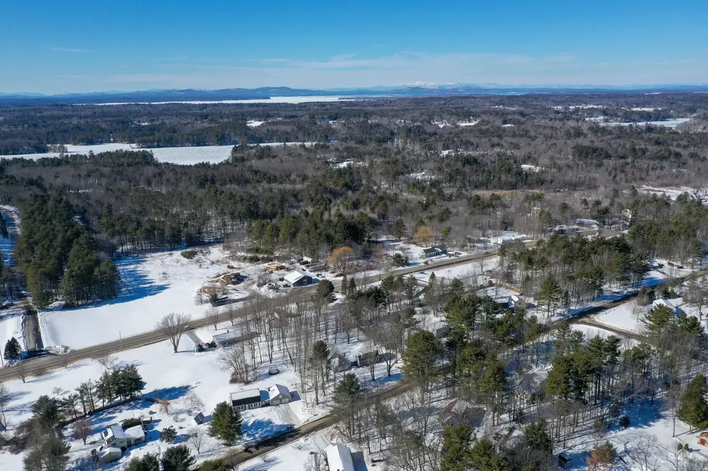 18 Meadowview Road Windham ME 04062