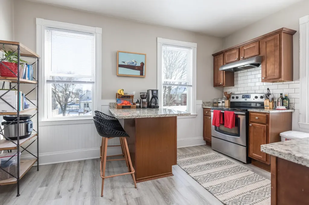35 Westminster Avenue Portland ME 04103