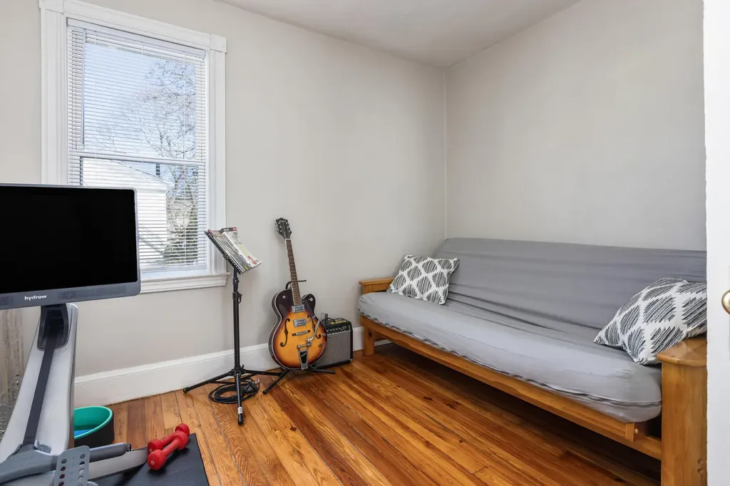 35 Westminster Avenue Portland ME 04103