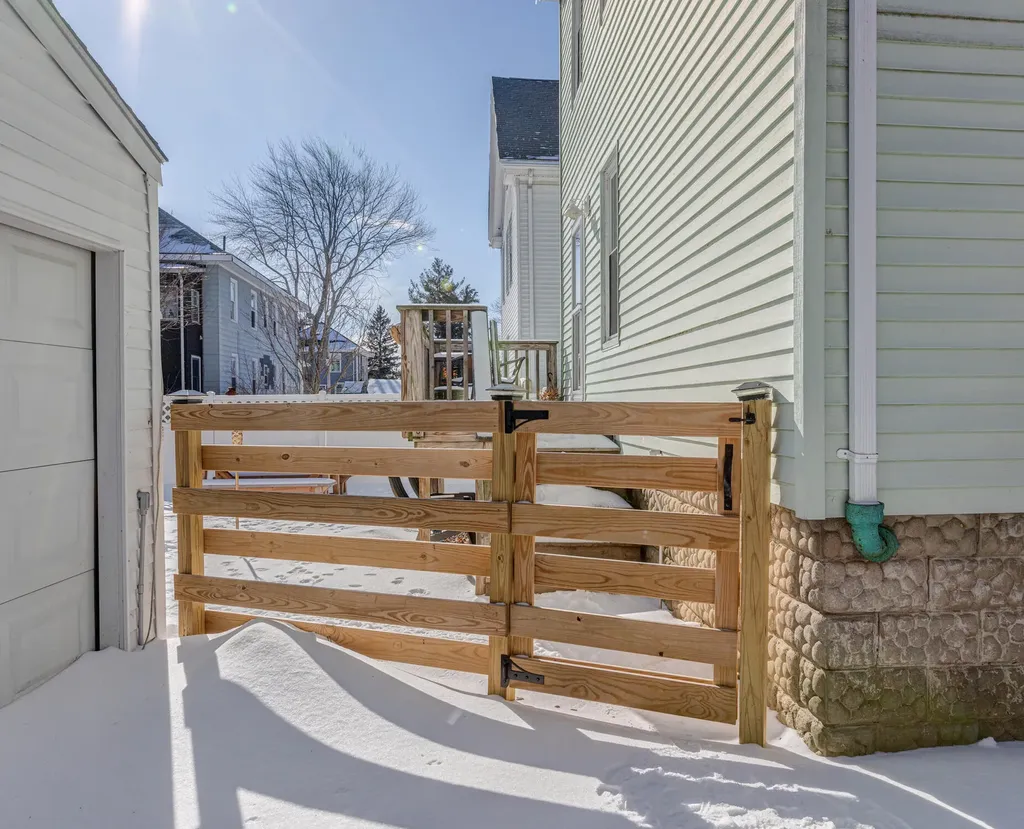 35 Westminster Avenue Portland ME 04103