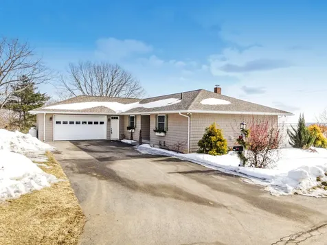 6 Westview Street Augusta ME 04330