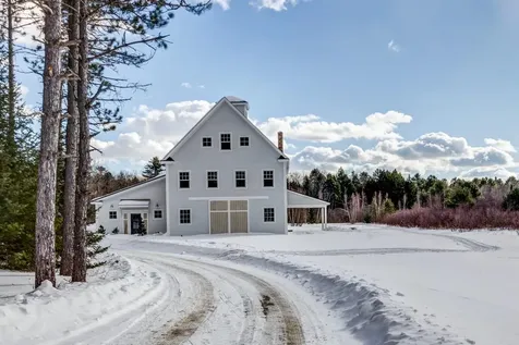 10 Quarry Lane Freeport ME 04032